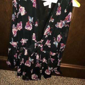 Floral romper size small